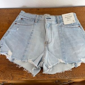 Abercrombie & Fitch 90s High Rise Cutoff Shorts